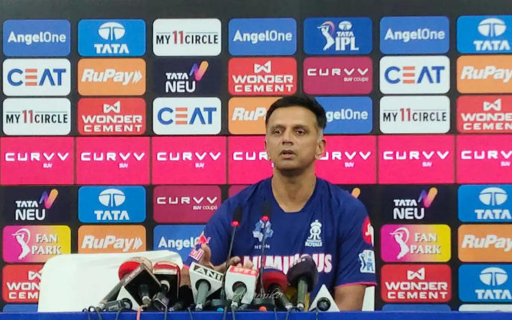 Rahul Dravid on RR bowling