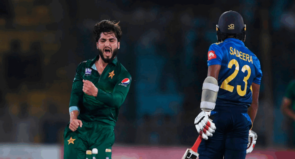 Usman Shinwari retires from international cricket